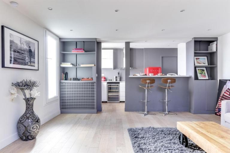 GuestReady - Eiffel Tower View Terrace Apartment Paris Exterior foto